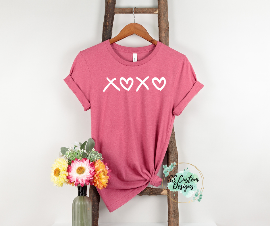 XOXO Tee